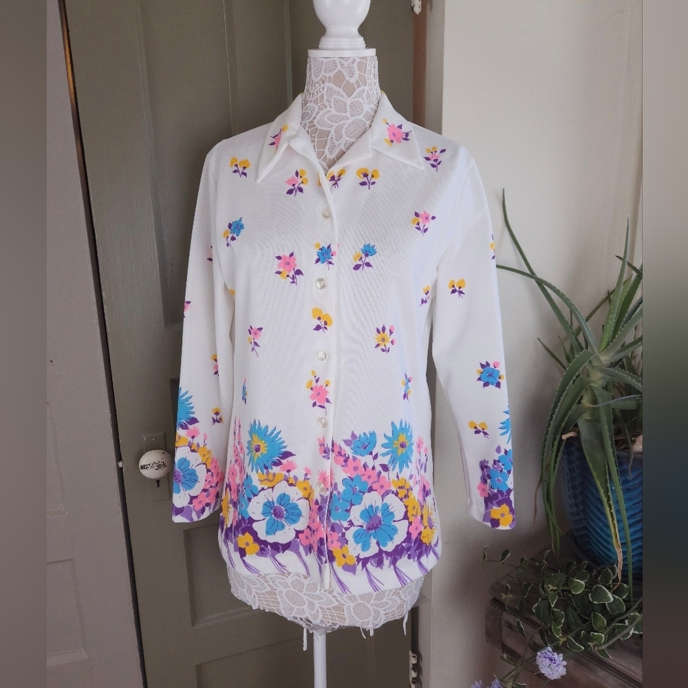 Smartique Vintage 1960s Double Knit Polyester Point Collar Top Mod Medium